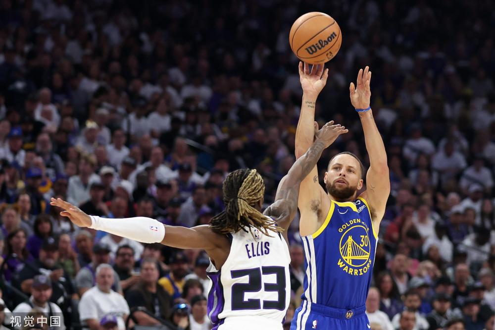 他的训练采 他的训练采